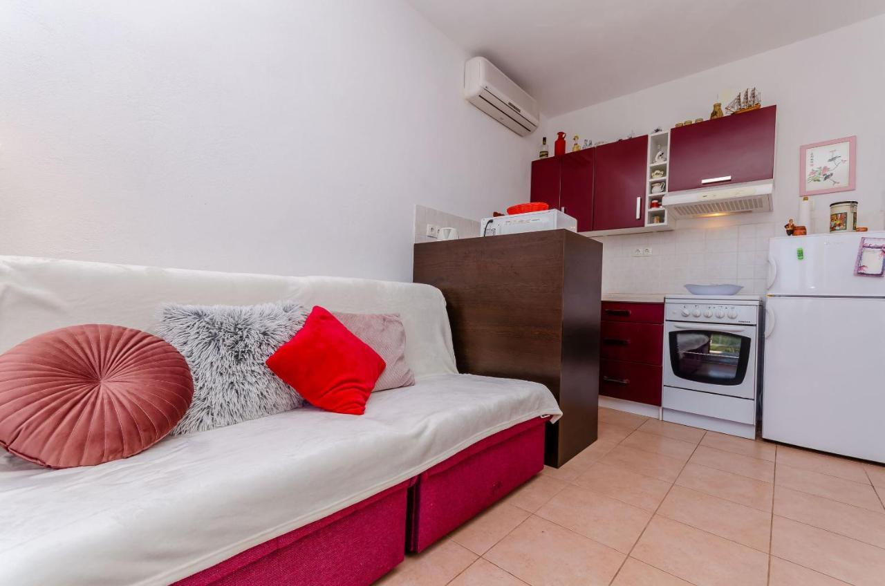 Apartments Stara Maslina Slatine Exterior foto
